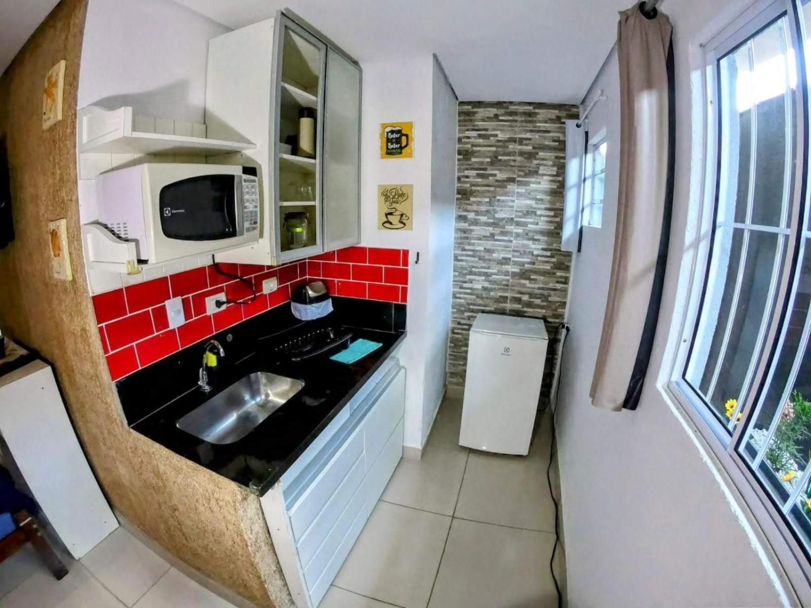Pousada Ideal Guaruja - Estudios Mobiliados, Ar-Condicionado E Cozinha Bagian luar foto